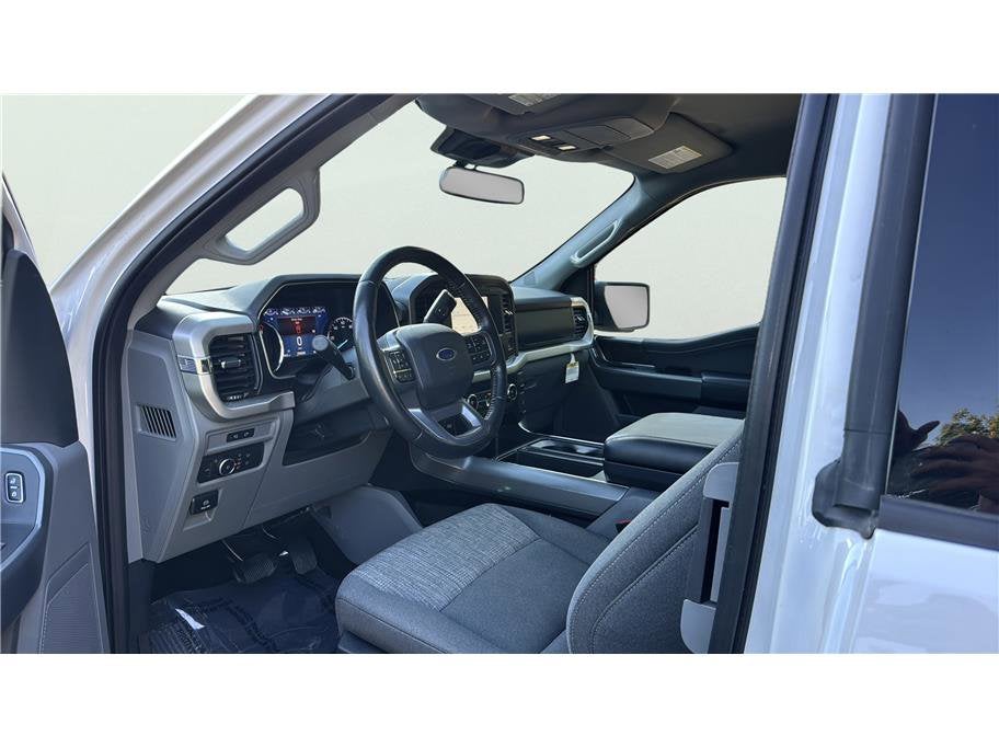 2021 Ford F-150 XLT Pickup 4D 6 1/2 ft