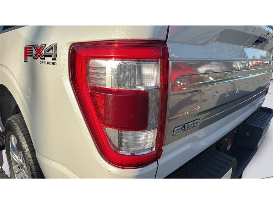 2023 Ford F-150 Platinum Pickup 4D 5 1/2 ft