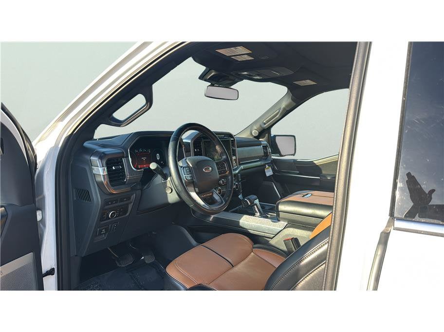 2023 Ford F-150 Platinum Pickup 4D 5 1/2 ft