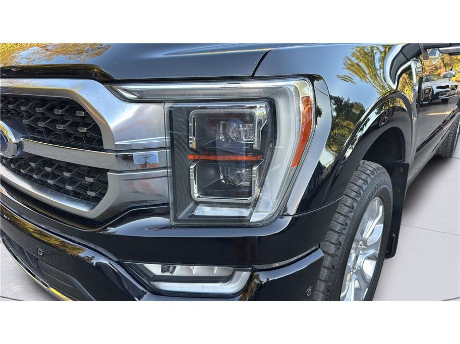 2022 Ford F-150 Platinum Pickup 4D 5 1/2 ft