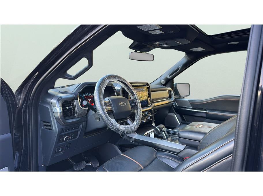 2022 Ford F-150 Platinum Pickup 4D 5 1/2 ft