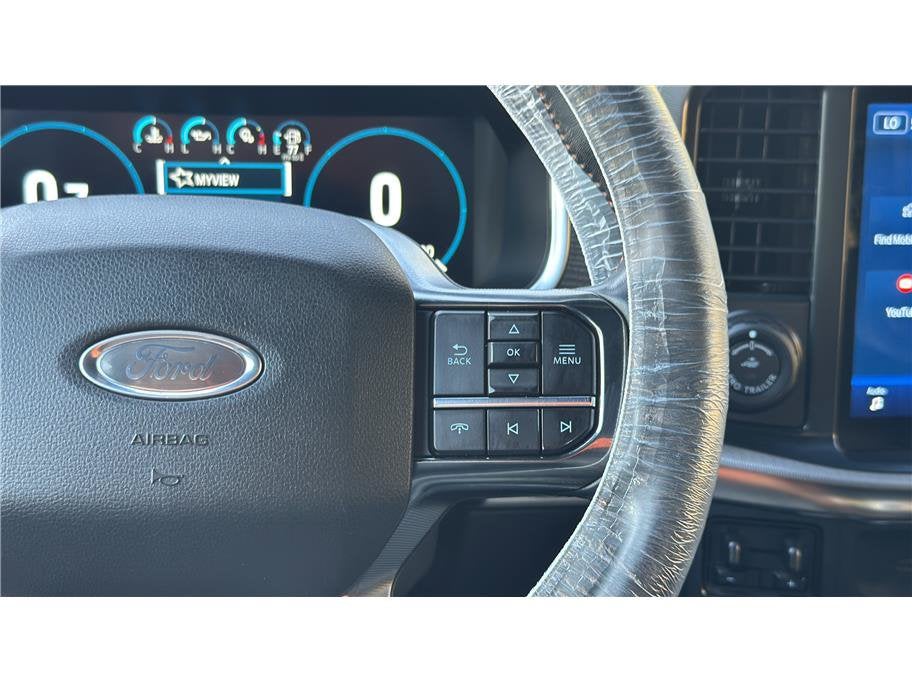 2022 Ford F-150 Platinum Pickup 4D 5 1/2 ft