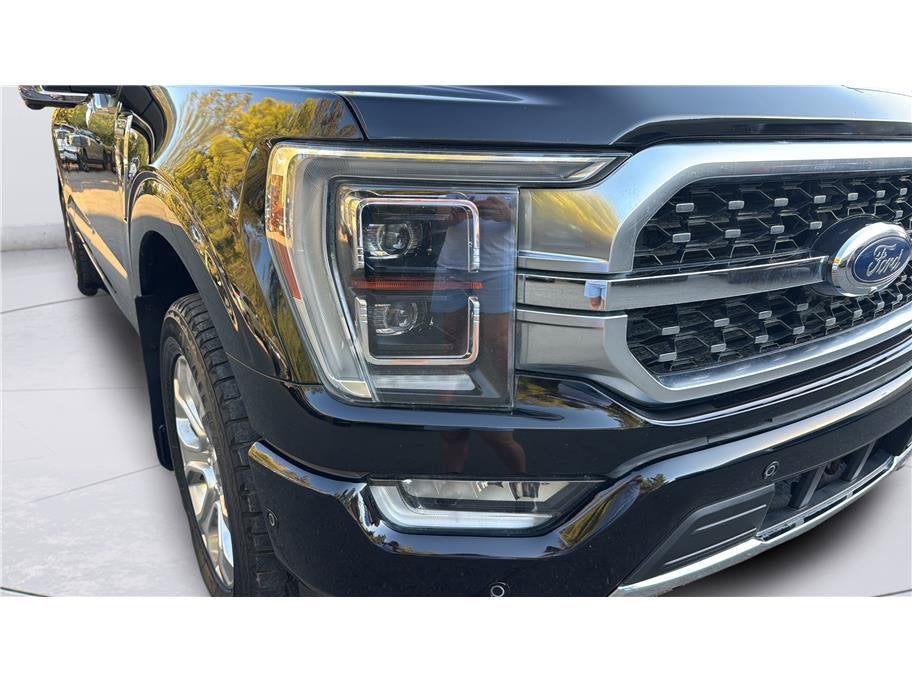2022 Ford F-150 Platinum Pickup 4D 5 1/2 ft