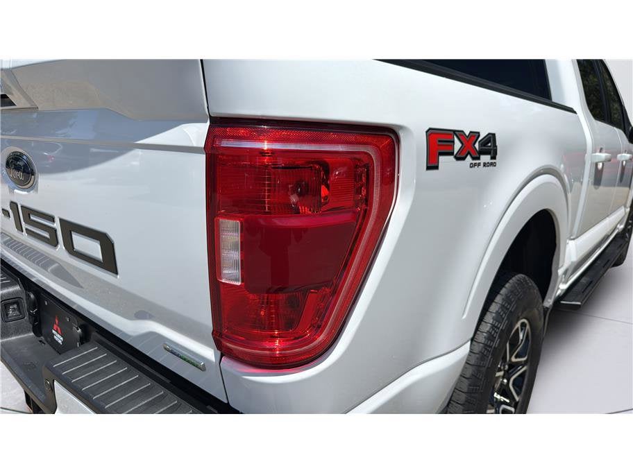 2023 Ford F-150 XLT Pickup 4D 5 1/2 ft