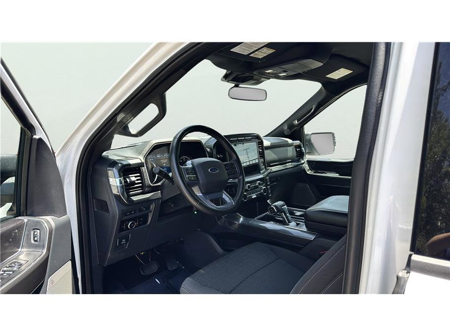 2023 Ford F-150 XLT Pickup 4D 5 1/2 ft