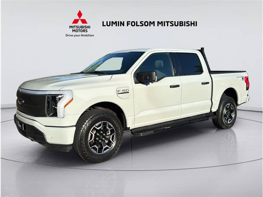 2023 Ford F-150 Lightning XLT Pickup 4D 5 1/2 ft
