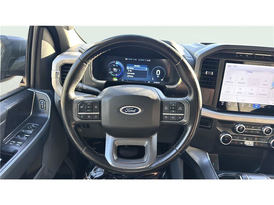 2023 Ford F-150 Lightning XLT Pickup 4D 5 1/2 ft