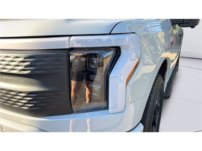 2023 Ford F-150 Lightning XLT Pickup 4D 5 1/2 ft