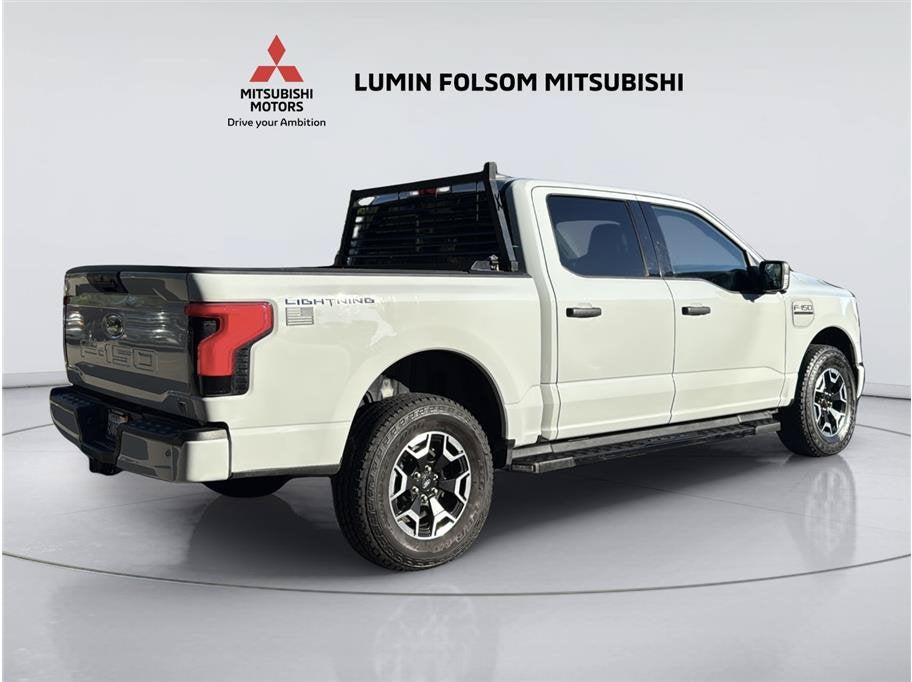2023 Ford F-150 Lightning XLT Pickup 4D 5 1/2 ft