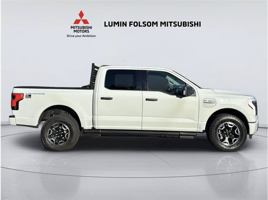 2023 Ford F-150 Lightning XLT Pickup 4D 5 1/2 ft
