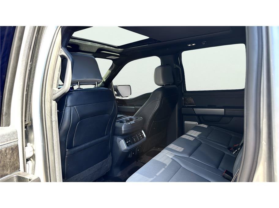 2023 Ford F-150 Lightning Lariat Pickup 4D 5 1/2 ft
