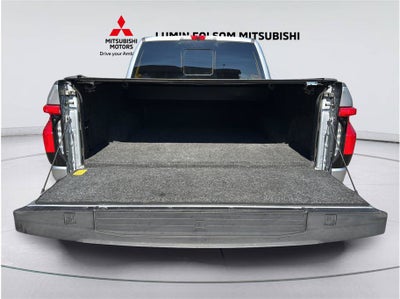 2023 Ford F-150 Lightning Lariat Pickup 4D 5 1/2 ft