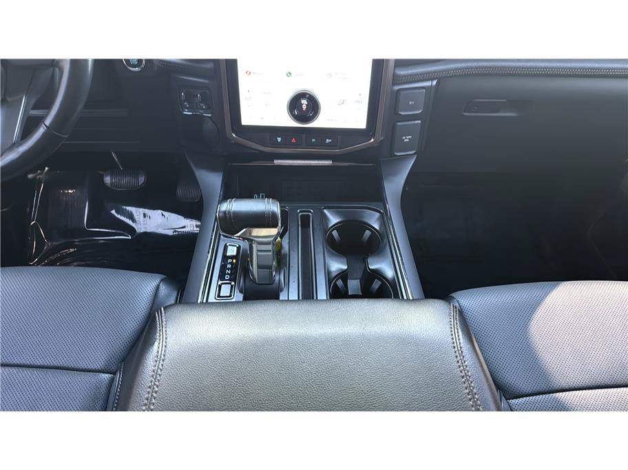 2023 Ford F-150 Lightning Lariat Pickup 4D 5 1/2 ft