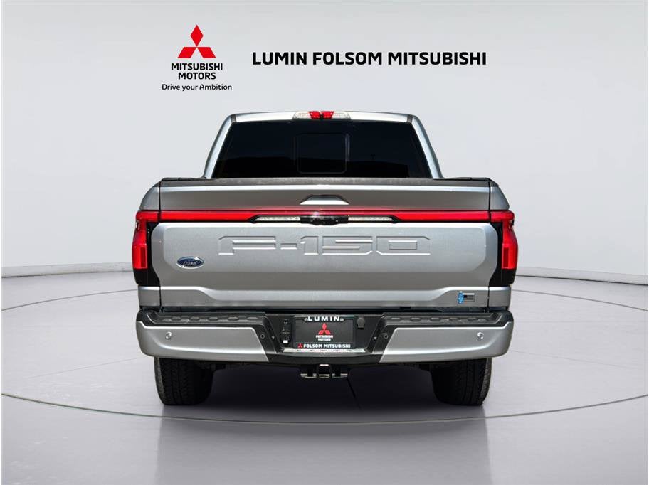 2023 Ford F-150 Lightning Lariat Pickup 4D 5 1/2 ft