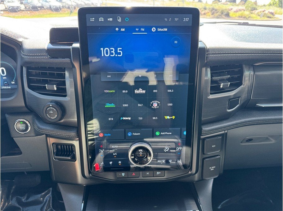 2024 Ford F-150 Lightning Flash