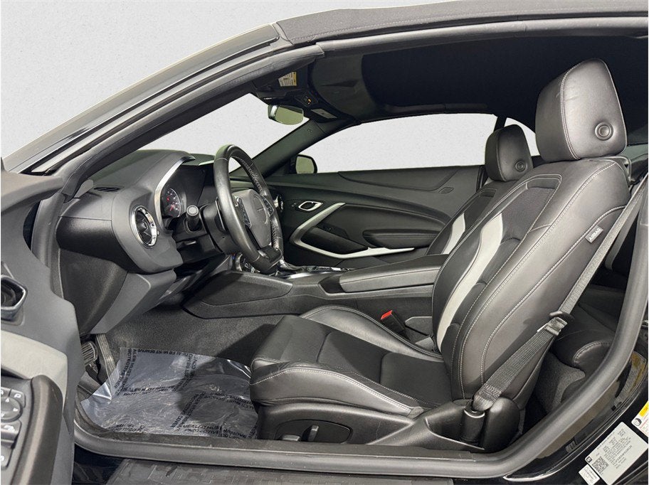 2023 Chevrolet Camaro 2LT