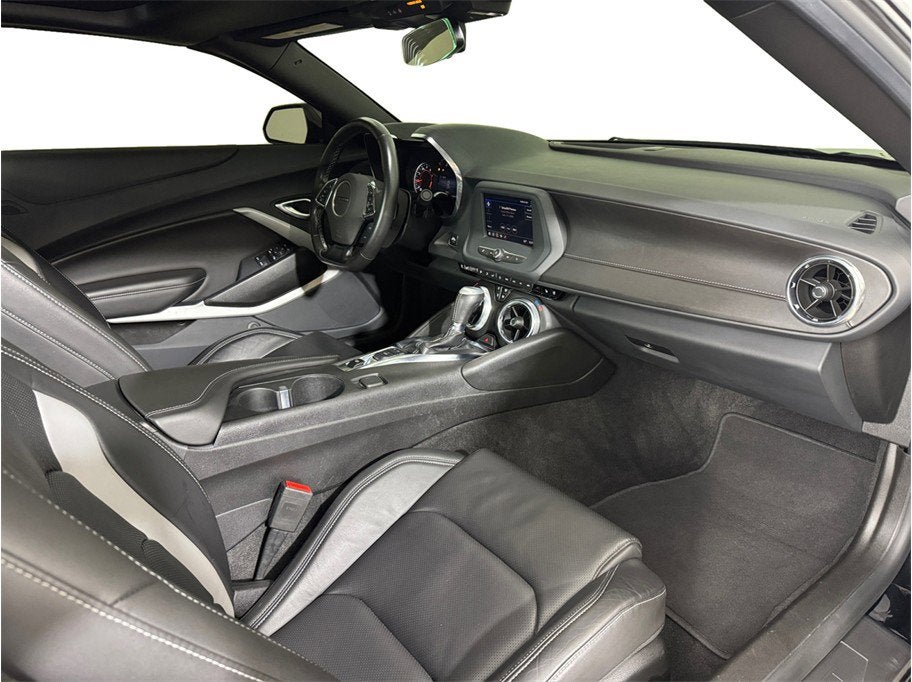 2023 Chevrolet Camaro 2LT