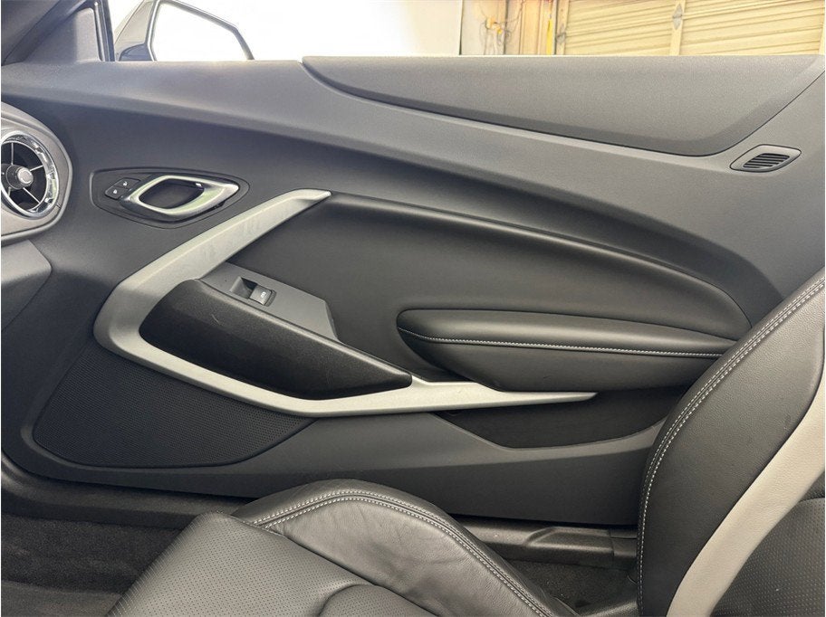 2023 Chevrolet Camaro 2LT