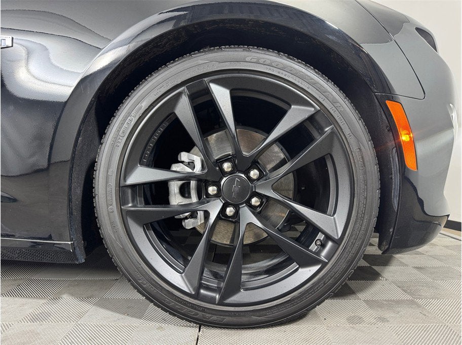 2023 Chevrolet Camaro 2LT