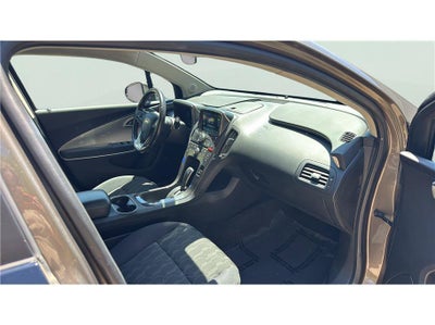 2014 Chevrolet Volt Sedan 4D