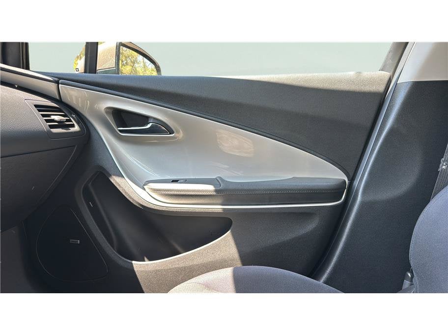 2014 Chevrolet Volt Sedan 4D