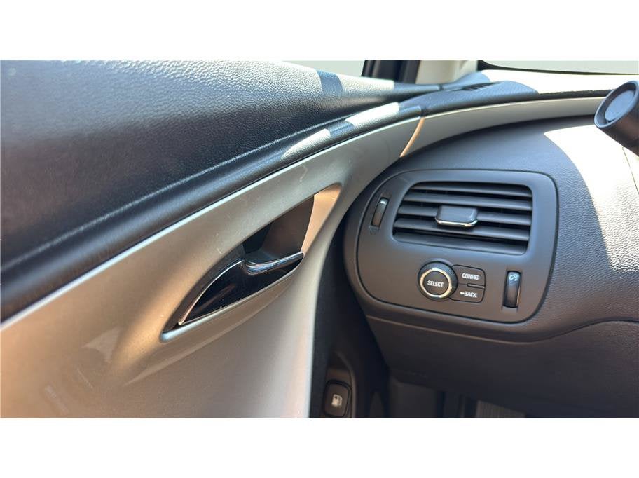2014 Chevrolet Volt Sedan 4D