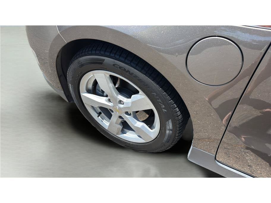 2014 Chevrolet Volt Sedan 4D