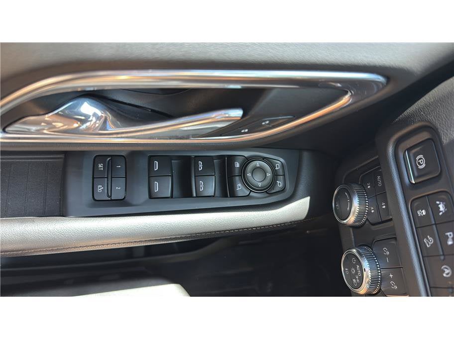 2021 GMC Yukon AT4