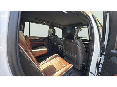 2023 GMC Yukon XL Denali Ultimate