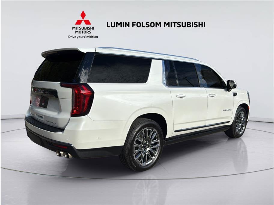 2023 GMC Yukon XL Denali Ultimate