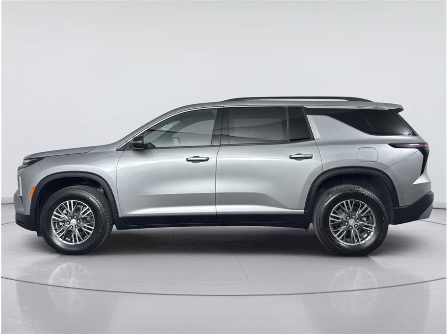 2026 Chevrolet Traverse AWD LT