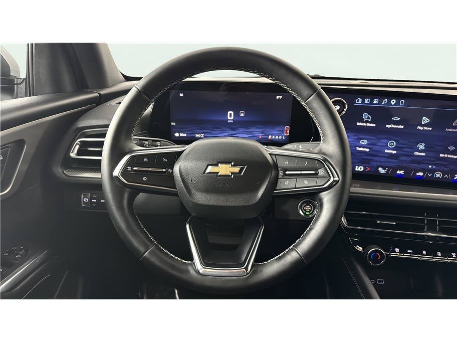 2026 Chevrolet Traverse AWD LT