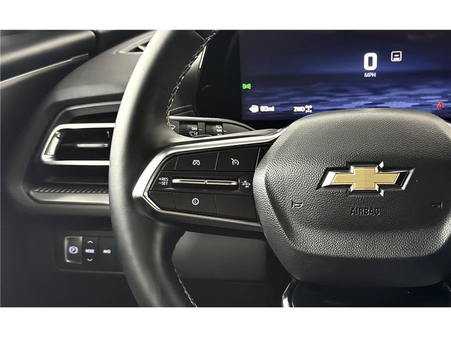 2026 Chevrolet Traverse AWD LT