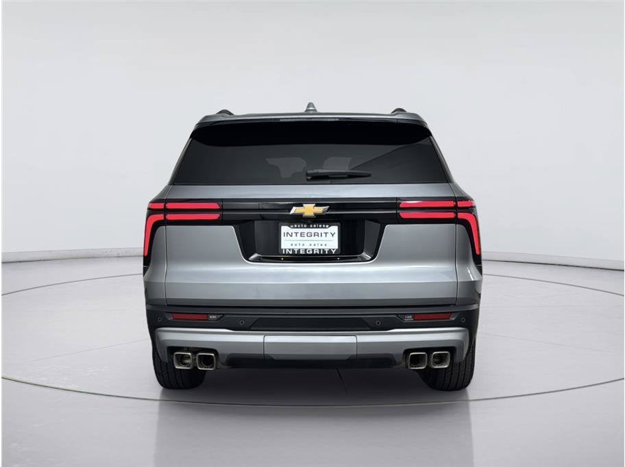 2026 Chevrolet Traverse AWD LT