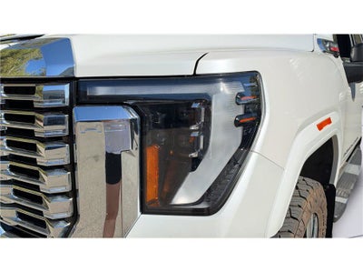 2025 GMC Sierra 3500HD Denali