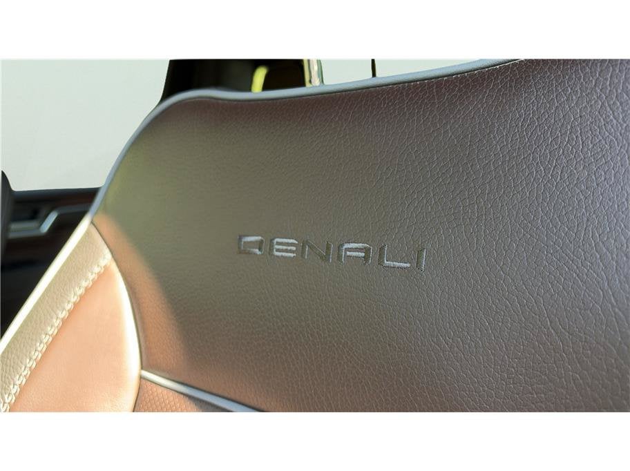 2025 GMC Sierra 3500HD Denali