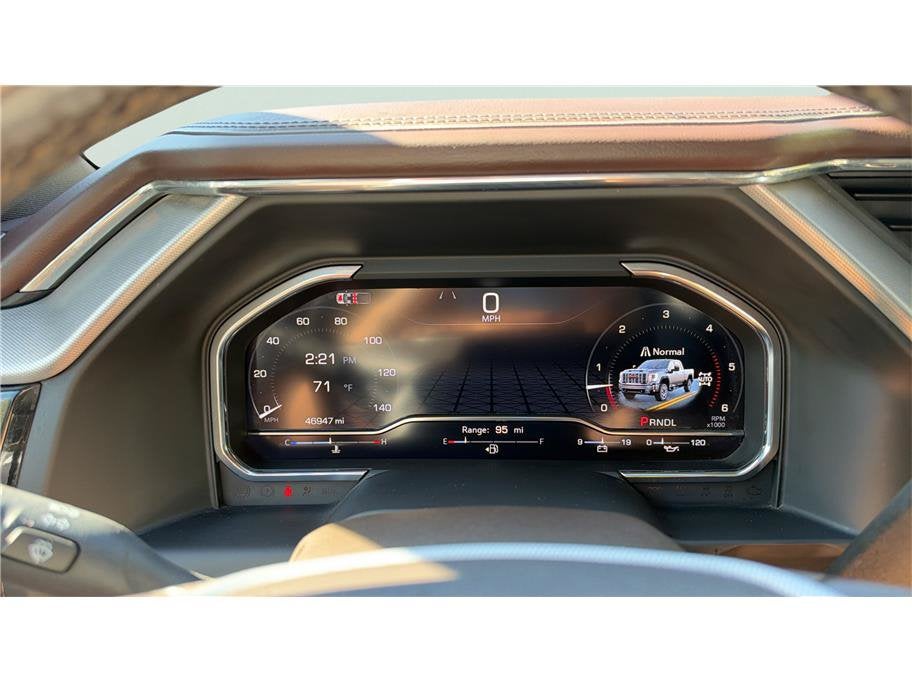 2025 GMC Sierra 3500HD Denali