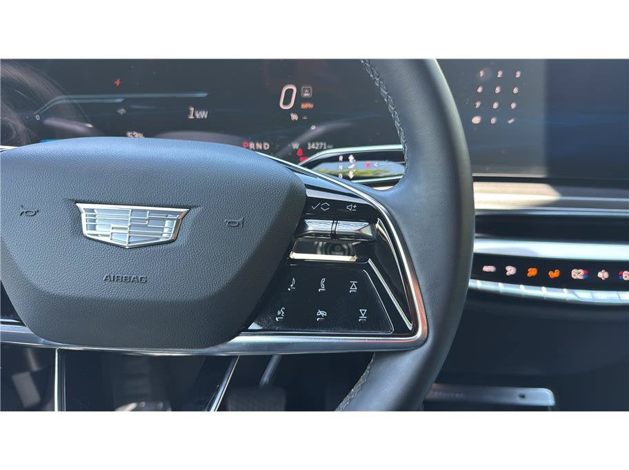 2024 Cadillac LYRIQ Tech