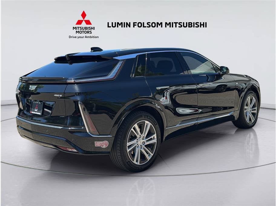 2024 Cadillac LYRIQ Tech
