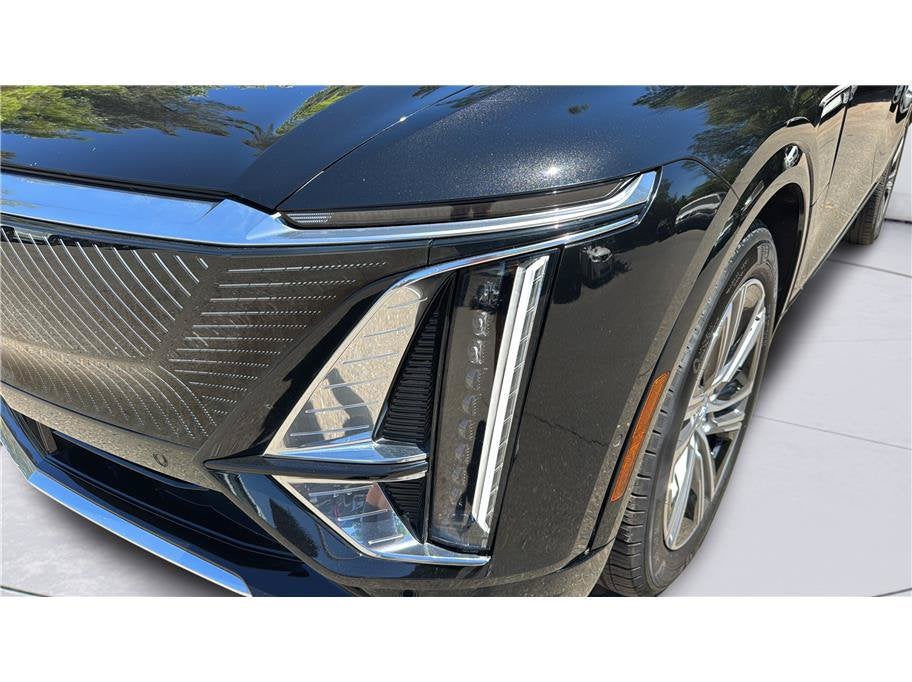 2024 Cadillac LYRIQ Luxury