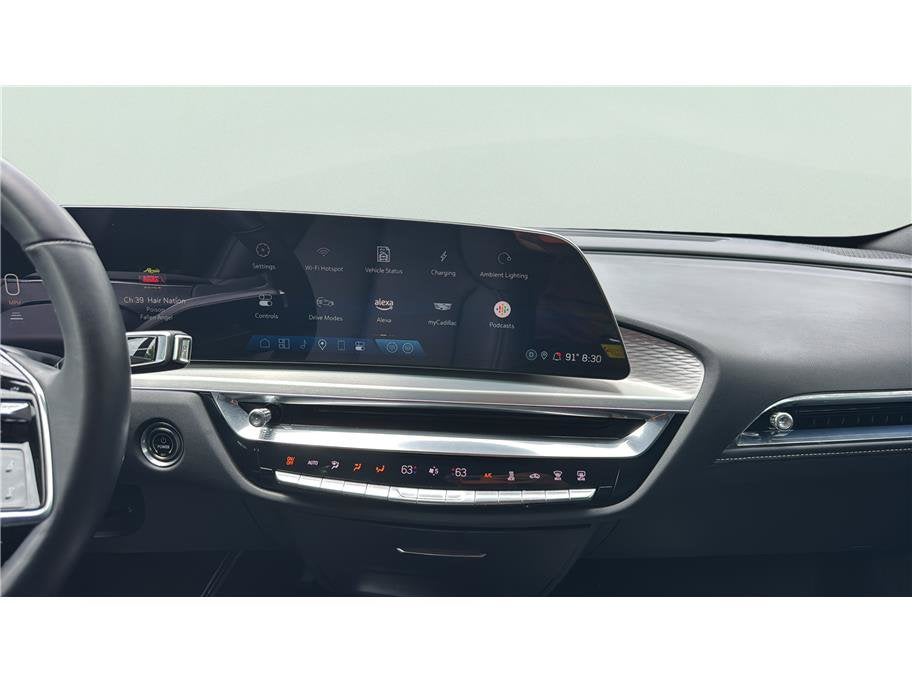 2024 Cadillac LYRIQ Sport