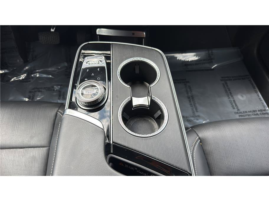 2024 Cadillac LYRIQ Sport