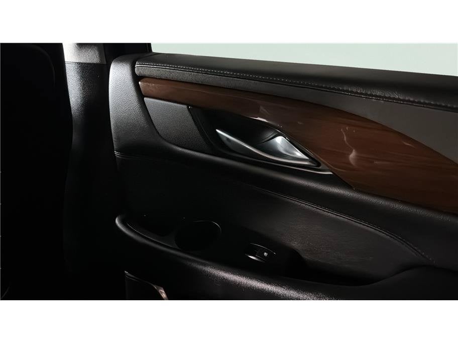 2020 Cadillac Escalade ESV Luxury