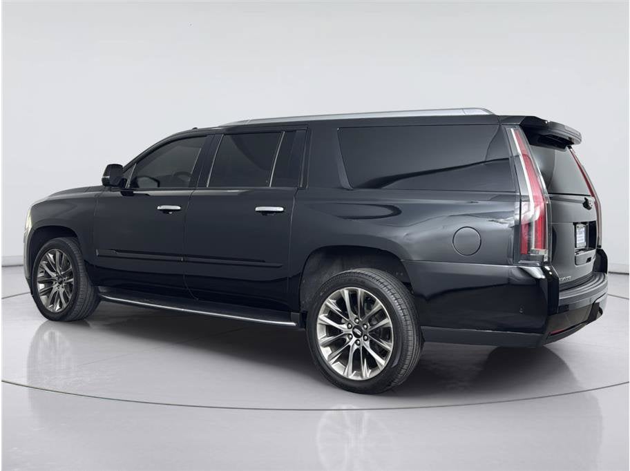 2020 Cadillac Escalade ESV Luxury
