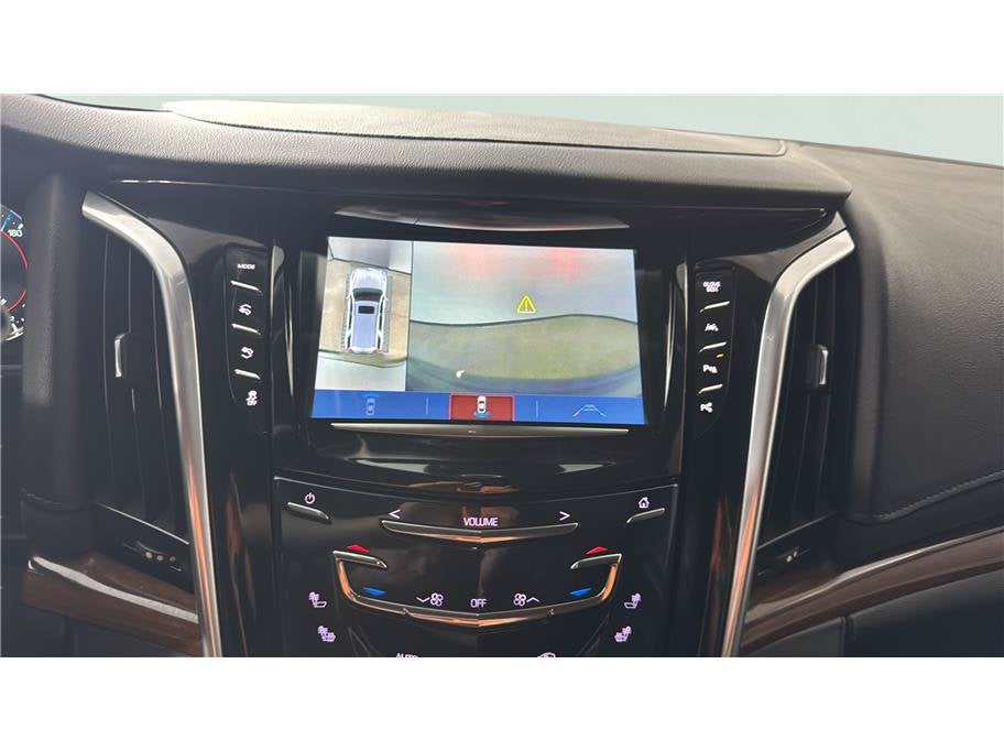 2020 Cadillac Escalade ESV Luxury