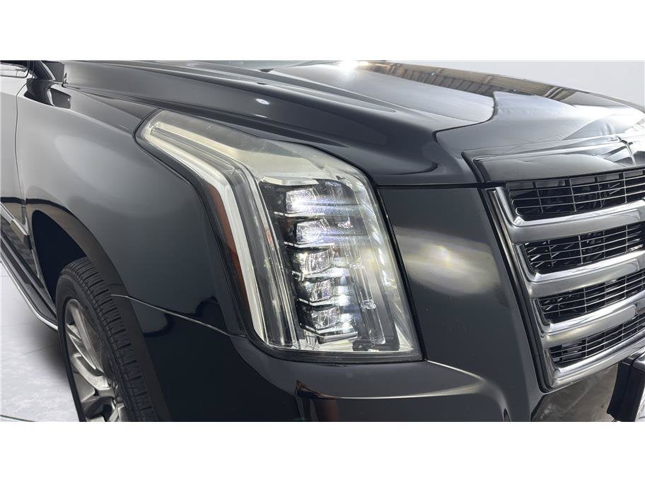 2020 Cadillac Escalade ESV Luxury