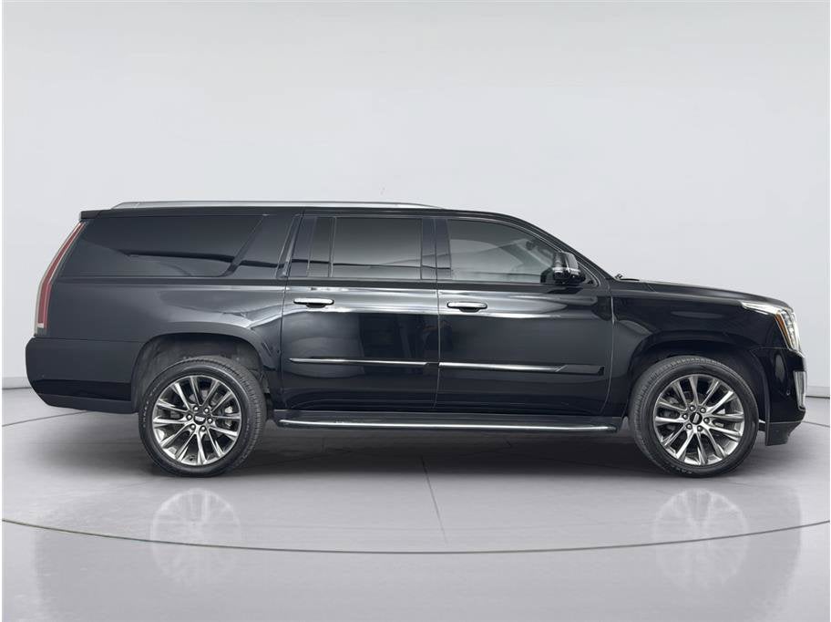 2020 Cadillac Escalade ESV Luxury