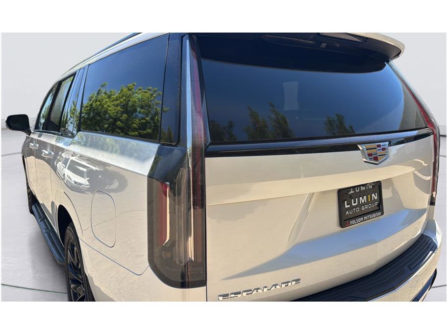 2021 Cadillac Escalade ESV Sport