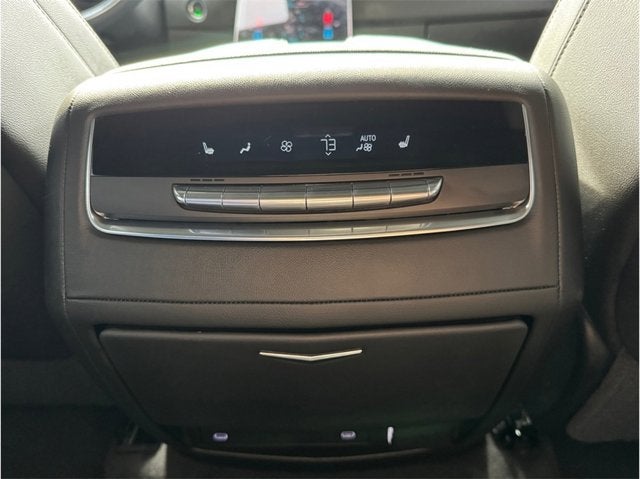 2025 Cadillac Escalade ESV 4WD Luxury