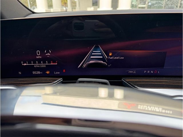 2025 Cadillac Escalade ESV 4WD Luxury